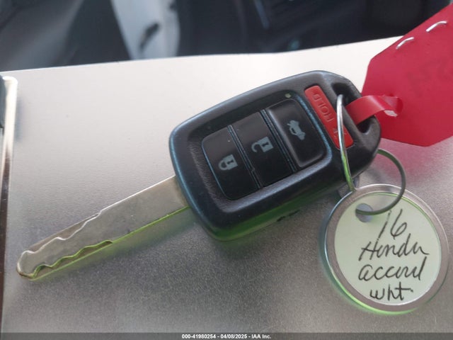 1HGCR2F56FA252034 Honda Accord Sport
