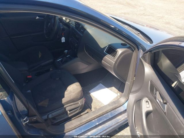 3VW2K7AJ9FM216984 Volkswagen Jetta 2.0l S
