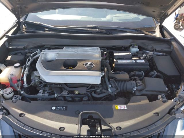 JTHY3JBH6K2002909 Lexus UX 200