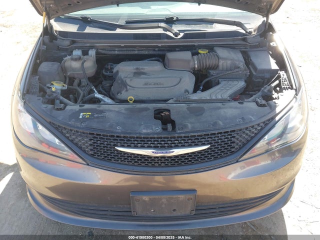 2C4RC1AG4KR589126 Chrysler PACIFICA L