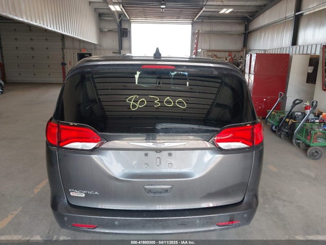 2C4RC1AG4KR589126 Chrysler PACIFICA L