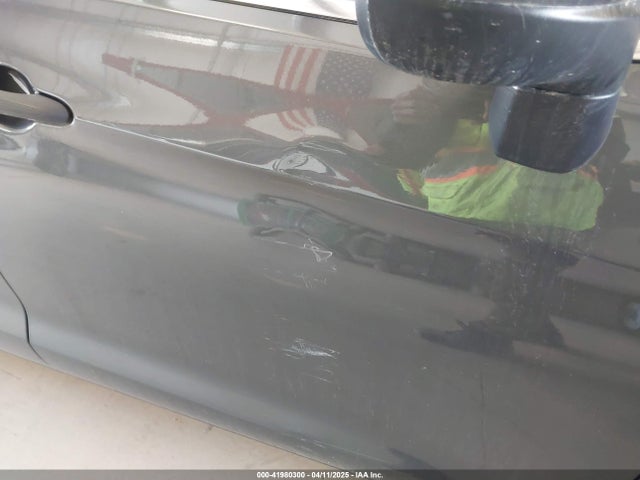 2C4RC1AG4KR589126 Chrysler PACIFICA L
