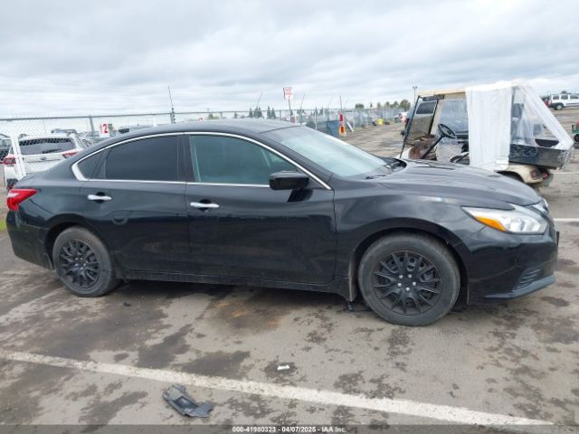 1N4AL3AP7HC473175 Nissan Altima 2.5 S