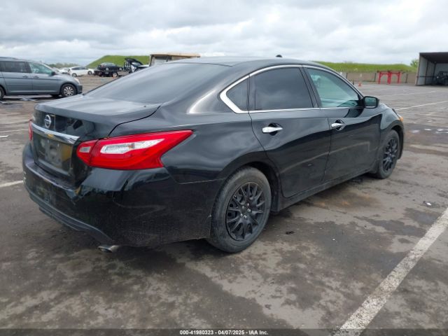 1N4AL3AP7HC473175 Nissan Altima 2.5 S