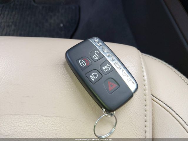 SADCK2BV4HA087827 Jaguar F-pace 35t Prestige