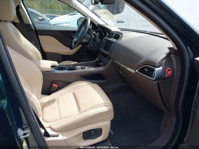 SADCK2BV4HA087827 Jaguar F-pace 35t Prestige