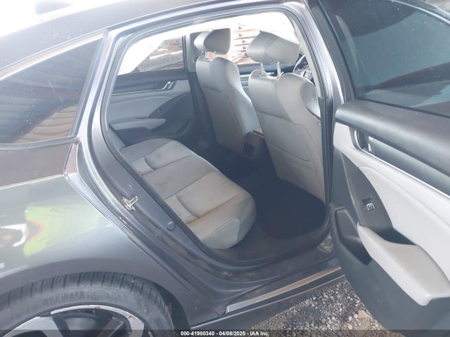 1HGCV1F18JA151833 Honda ACCORD LX