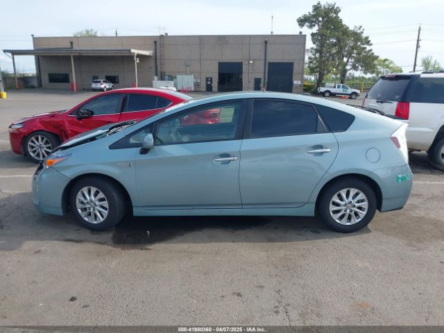 JTDKN3DP1F3066700 Toyota PRIUS PLUG-IN