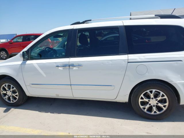 KNDMH4C76E6554982 KIA SEDONA EX