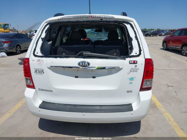 KNDMH4C76E6554982 KIA SEDONA EX