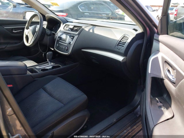 1N4AL3AP0GN389704 Nissan Altima 2.5 S