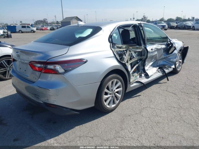4T1C11AK3MU549928 Toyota CAMRY LE