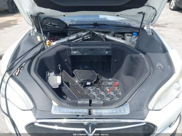 2013 TESLA MODEL S 5YJSA1CG5DFP03928 Photo 9