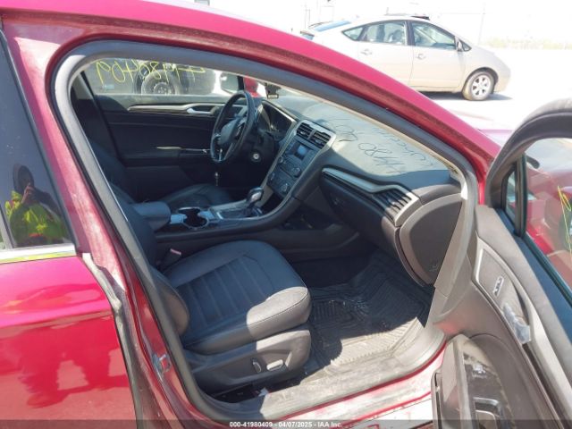 3FA6P0T94GR176730 Ford FUSION SE