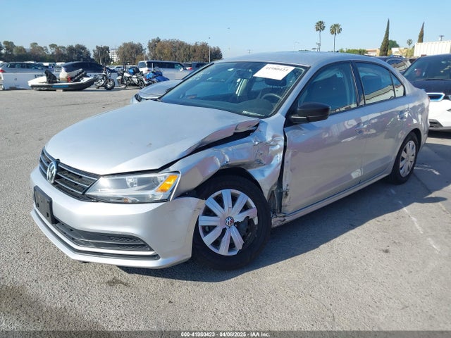 3VW267AJ0GM294267 Volkswagen Jetta