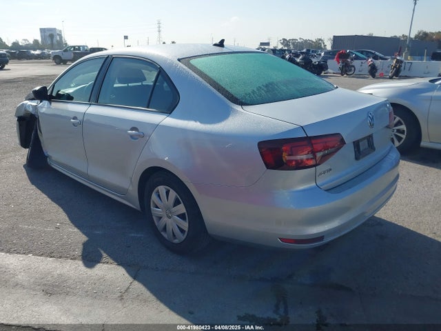 3VW267AJ0GM294267 Volkswagen Jetta