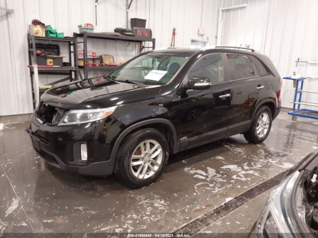 5XYKTCA68FG616469 KIA SORENTO LX
