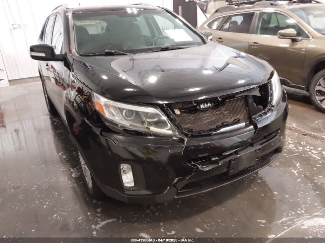 5XYKTCA68FG616469 KIA SORENTO LX