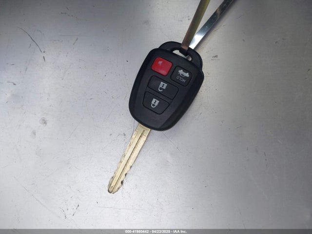 5TFAX5GN8HX076602 Toyota Tacoma Sr