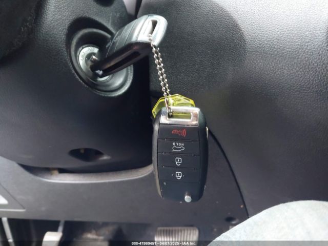5XYPG4A37KG597655 KIA Sorento 2.4l L