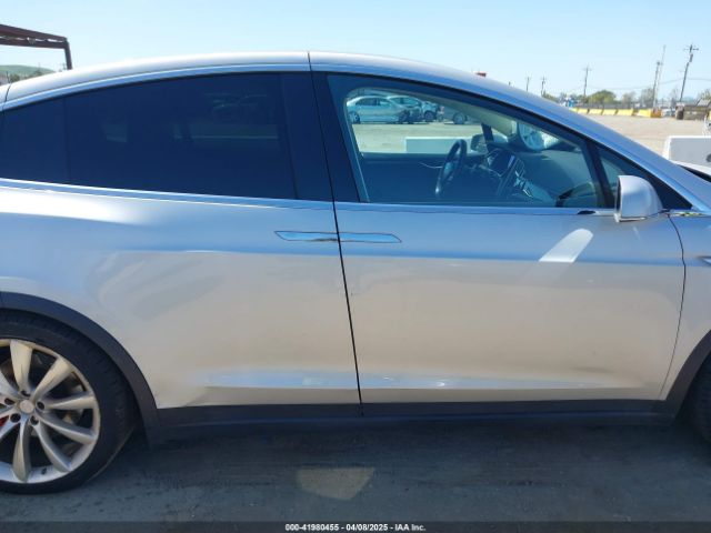 5YJXCAE49GF001067 Tesla Model X 60d/p100d/p90d