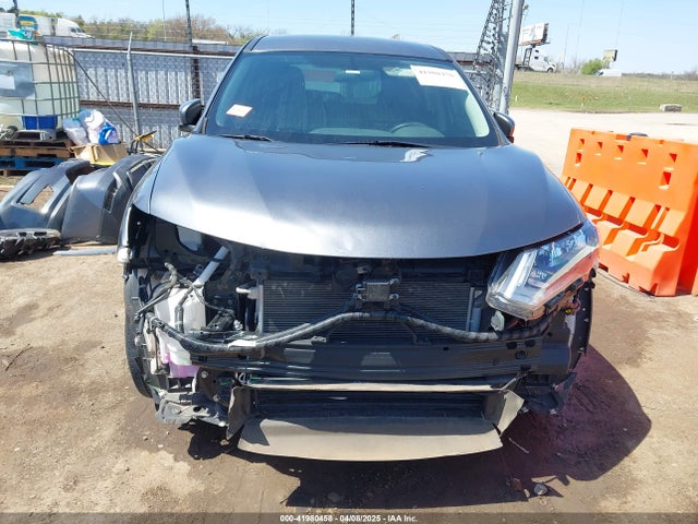 5N1AT2MT2JC826940 Nissan ROGUE S