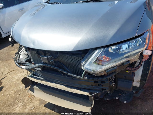 5N1AT2MT2JC826940 Nissan ROGUE S