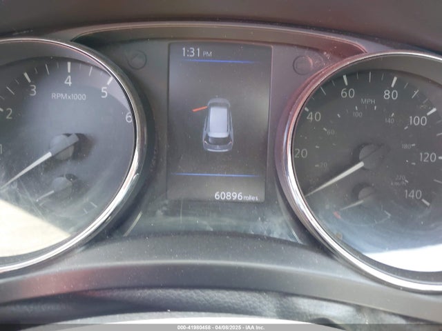 5N1AT2MT2JC826940 Nissan ROGUE S