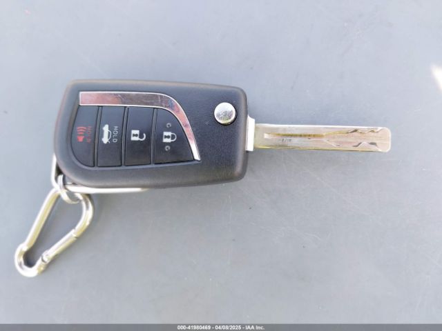 JTDEPRAE8LJ016414 Toyota COROLLA LE