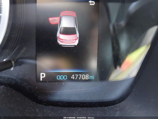JTDEPRAE8LJ016414 Toyota COROLLA LE