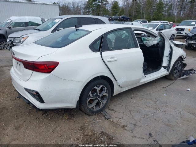 3KPF24AD0KE103717 KIA Forte Lxs