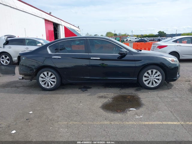 Honda k24w1 2015 1HGCR2F72FA098827 Image 14