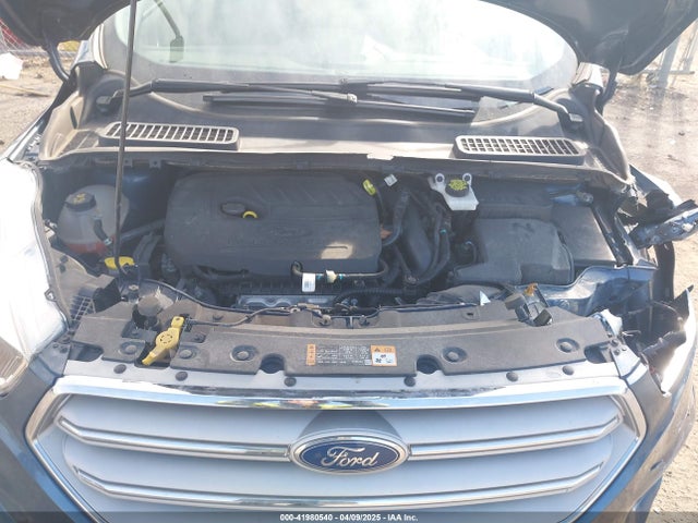 1FMCU0GDXJUC32346 Ford ESCAPE SE