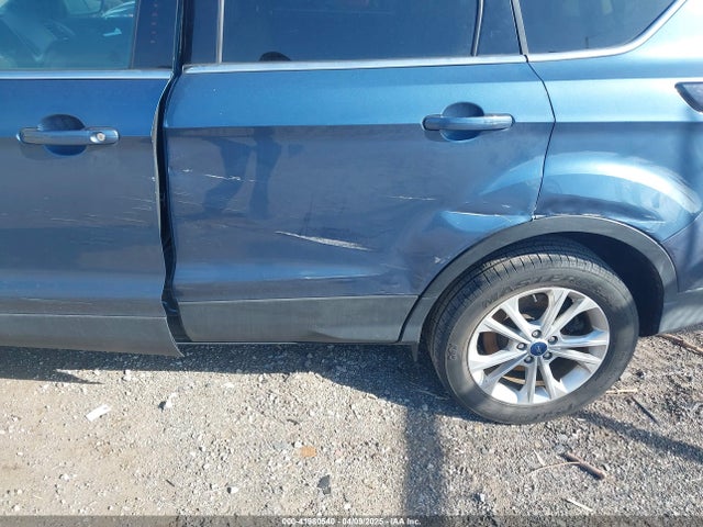 1FMCU0GDXJUC32346 Ford ESCAPE SE