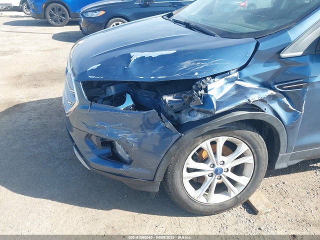 1FMCU0GDXJUC32346 Ford ESCAPE SE