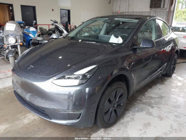 7SAYGDED6RF103250 Tesla Model Y Long Range Dual Motor All-wheel Drive/rwd