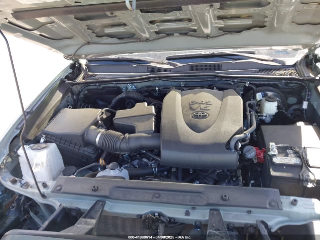 3TMCZ5AN0NM517314 Toyota Tacoma Trd Sport