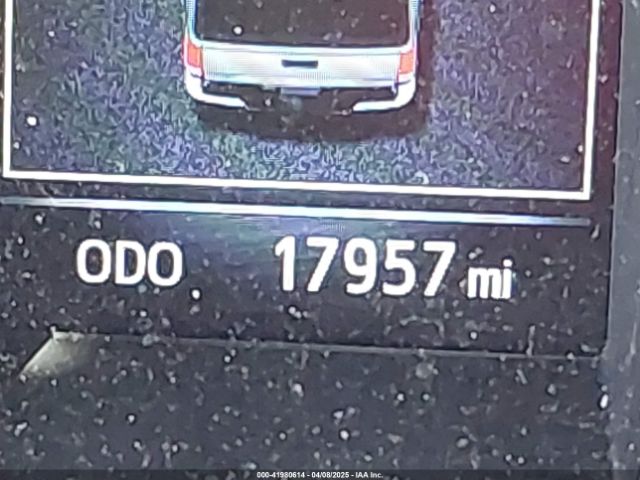 3TMCZ5AN0NM517314 Toyota Tacoma Trd Sport