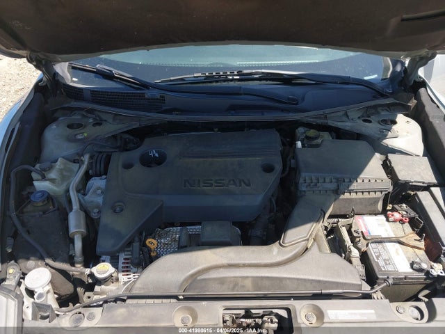 1N4AL3AP0HN331061 Nissan Altima 2.5 S