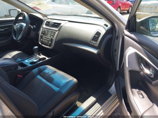 1N4AL3AP0HN331061 Nissan Altima 2.5 S