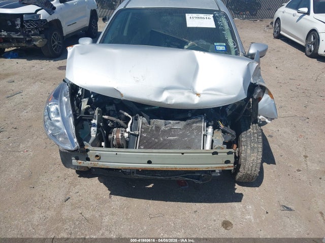 3N1CN7APXHL850609 Nissan Versa 1.6 S+