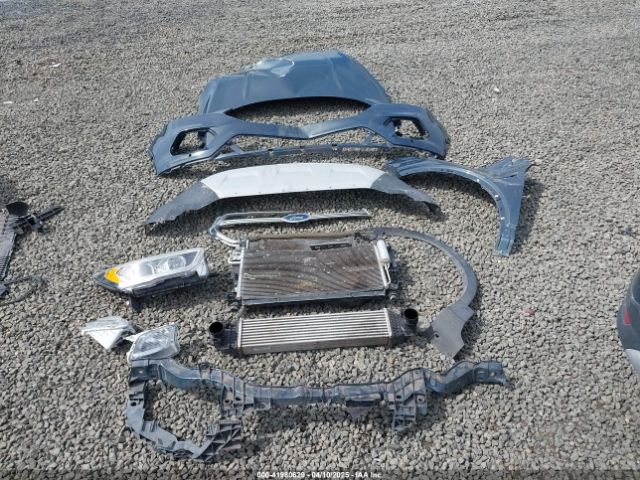 1FMCU9J95KUC05369 Ford Escape Titanium