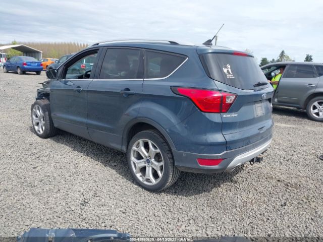 1FMCU9J95KUC05369 Ford Escape Titanium