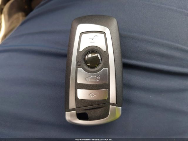 WBA3A5G55FNS85005 BMW 328I