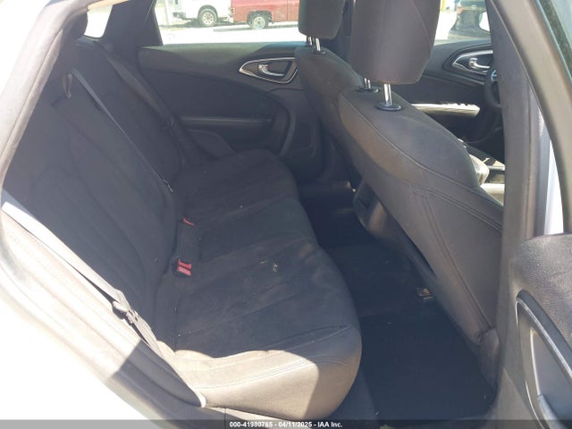 Chrysler 200 Limited 2015 1C3CCCAB4FN742102 Image 8