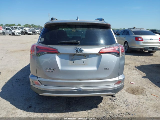 2T3WFREV6GW266761 Toyota Rav4 Xle