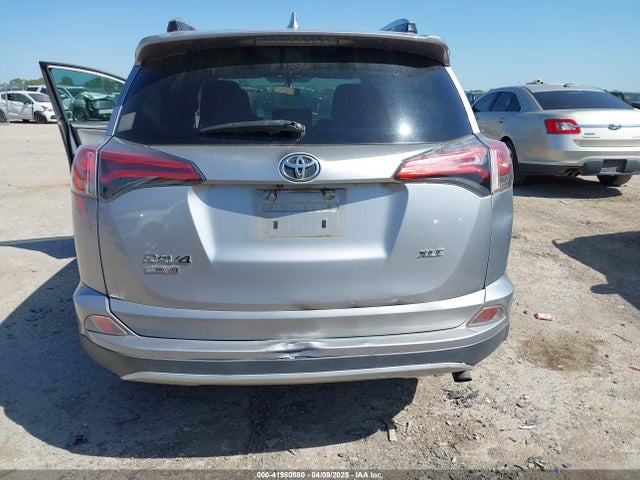 2T3WFREV6GW266761 Toyota Rav4 Xle