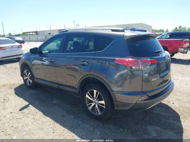 2T3WFREV9HW387608 Toyota Rav4 Xle
