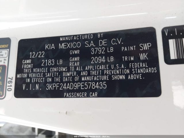 3KPF24AD9PE578435 KIA Forte Lxs