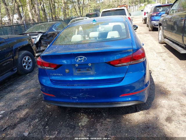 5NPD84LFXHH015928 Hyundai ELANTRA SE